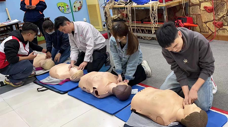 提升自救互救能力！金環(huán)電器開展初級(jí)救護(hù)員培訓(xùn)學(xué)習(xí)