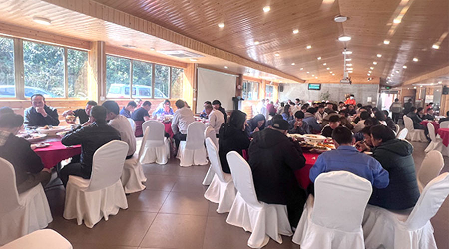 金環(huán)電器開工宴！吃飽喝足加油干迎戰(zhàn)2023！