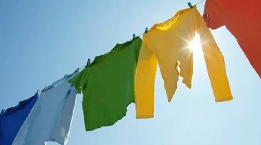 家用衣服烘干機(jī)與太陽晾曬干衣相比，哪種更節(jié)省能源？