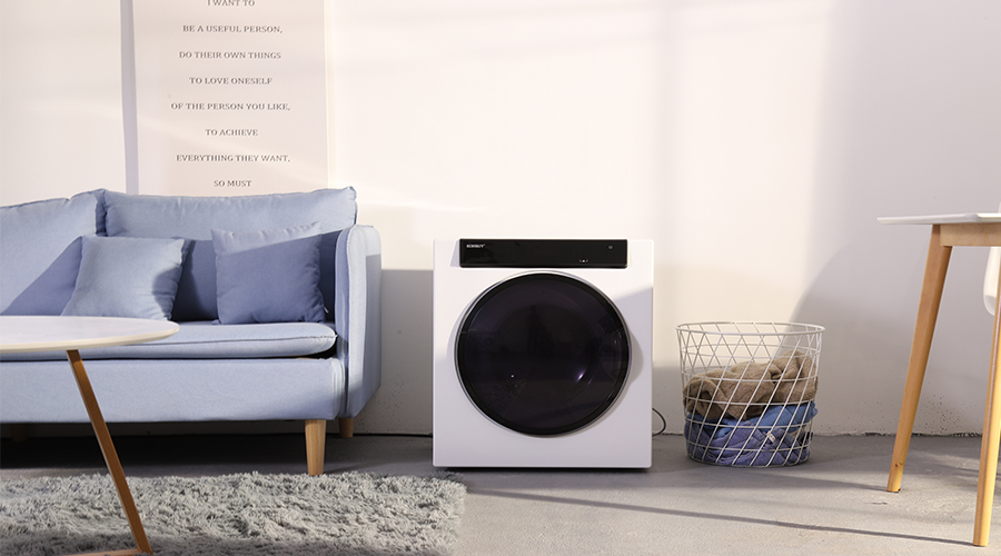 羽絨服，到底該不該用滾筒干衣機(jī)進(jìn)行烘干？