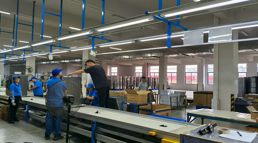 巴西客戶到訪金環(huán)電器，洽談熱泵烘干機(jī)后續(xù)訂單